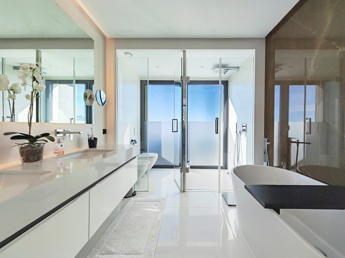 5 Bed فيلا مستقلة in Benahavís في Benahavís, 