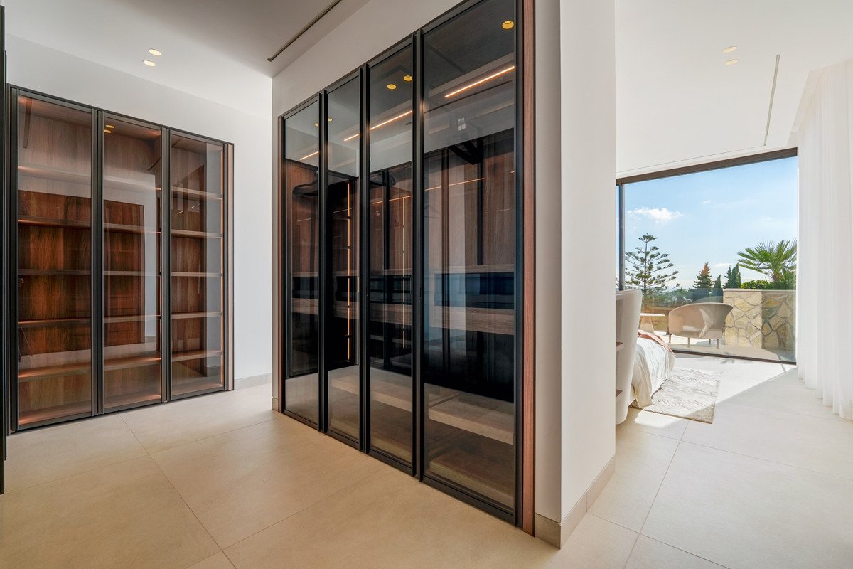 5 Bed فيلا مستقلة in Benahavís في Benahavís, 