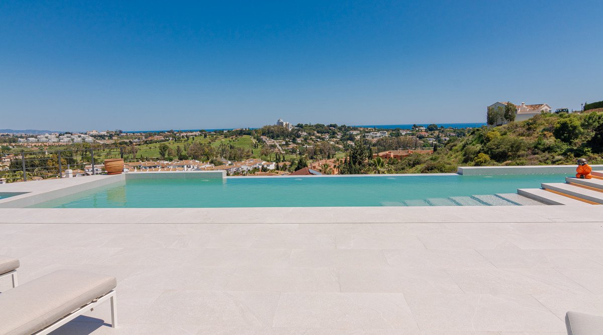 6 Bed فيلا مستقلة in Benahavís في Benahavís, 