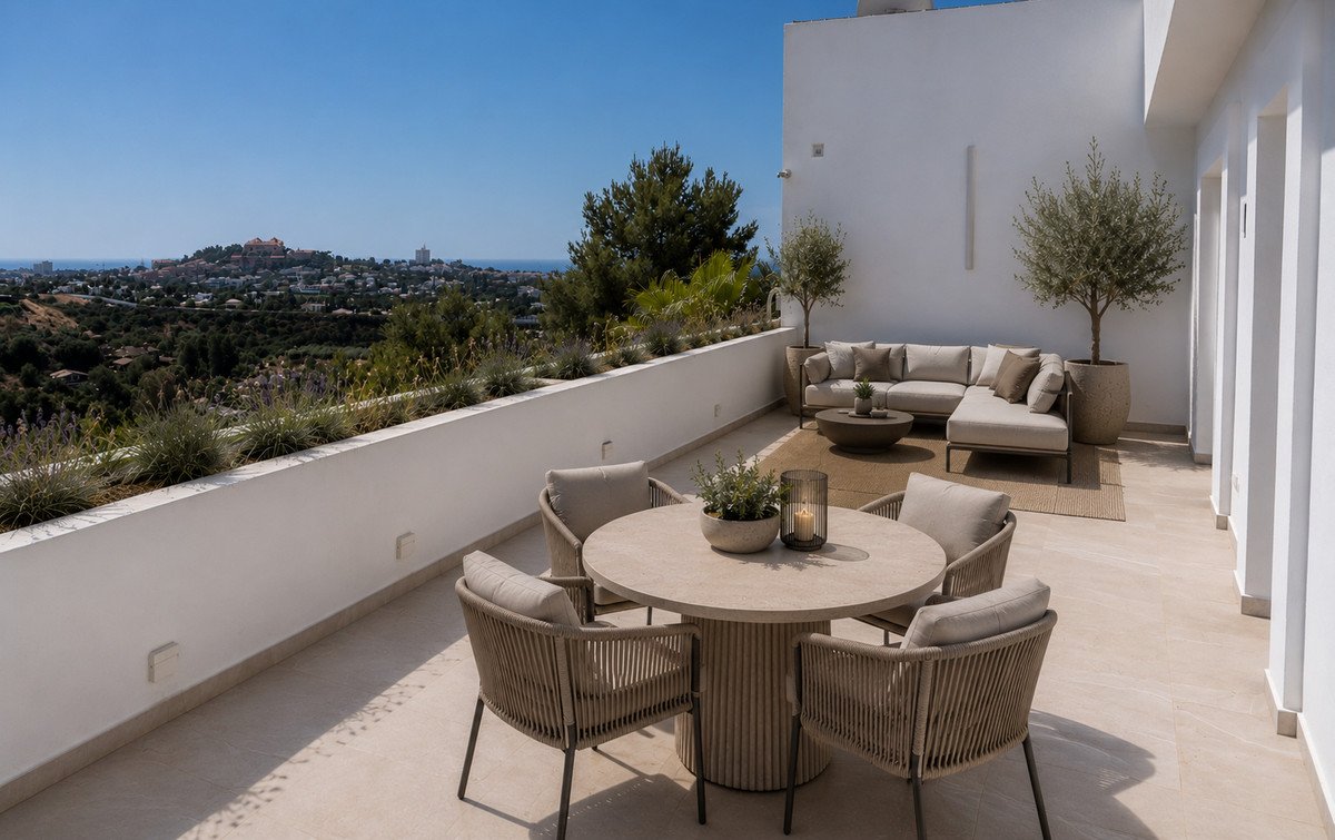 3 Bed Middle Floor Apartment in La Quinta in La Quinta, Apartment