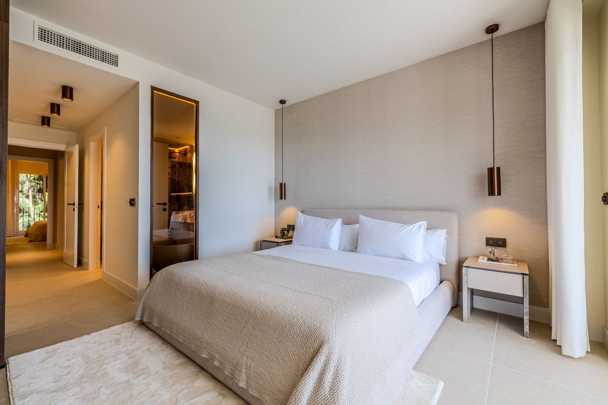 3 Bed Middle Floor Apartment in La Quinta
