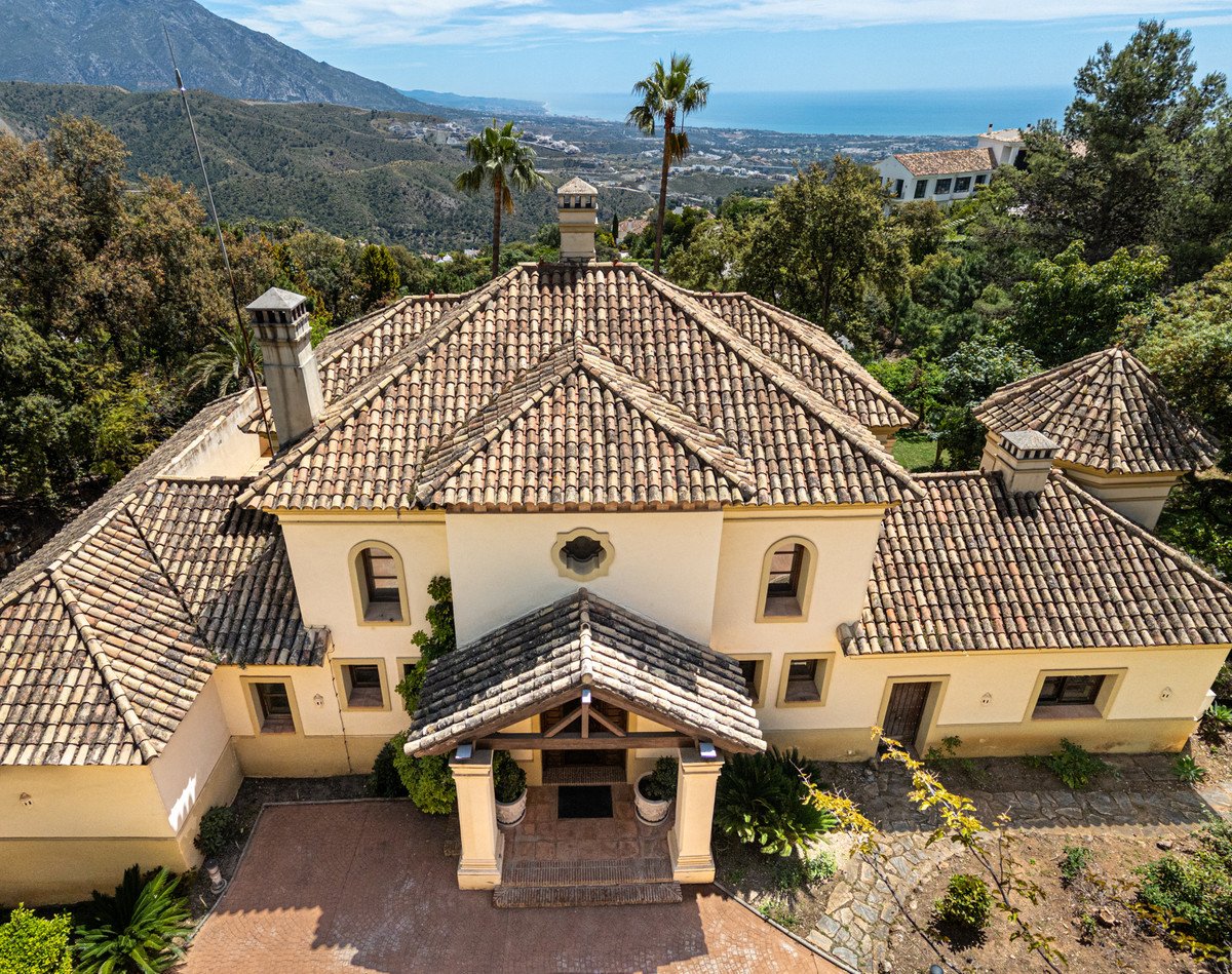 5 Bed Detached Villa in La Zagaleta in La Zagaleta, Detached Villa