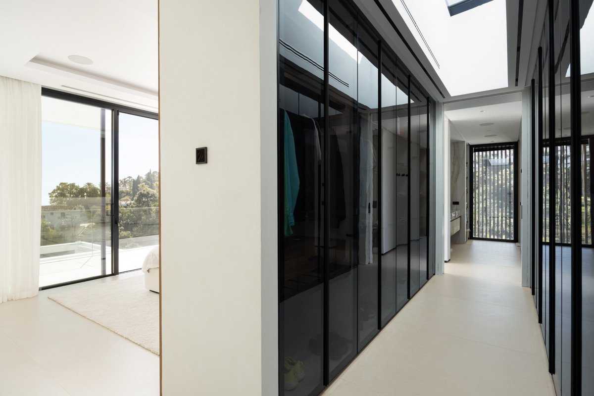 7 Bed Detached Villa in El Madroñal in El Madroñal, 