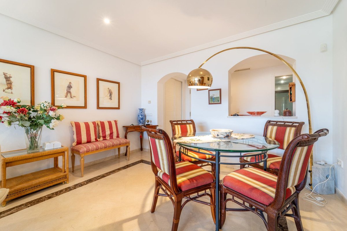 3 Bed شقة في الطابق الأرضي in Los Arqueros في Los Arqueros, شقة