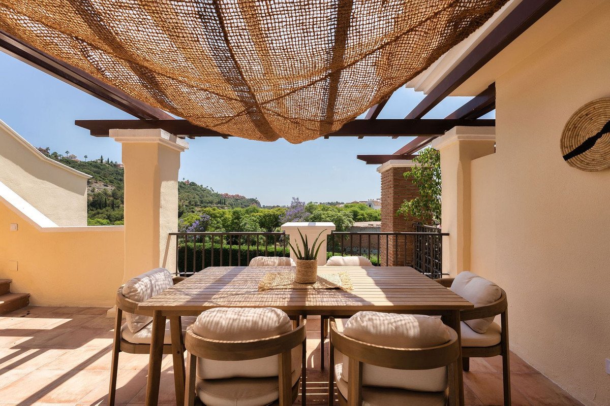 3 Bed Penthouse in Los Arqueros in Los Arqueros, Penthouse