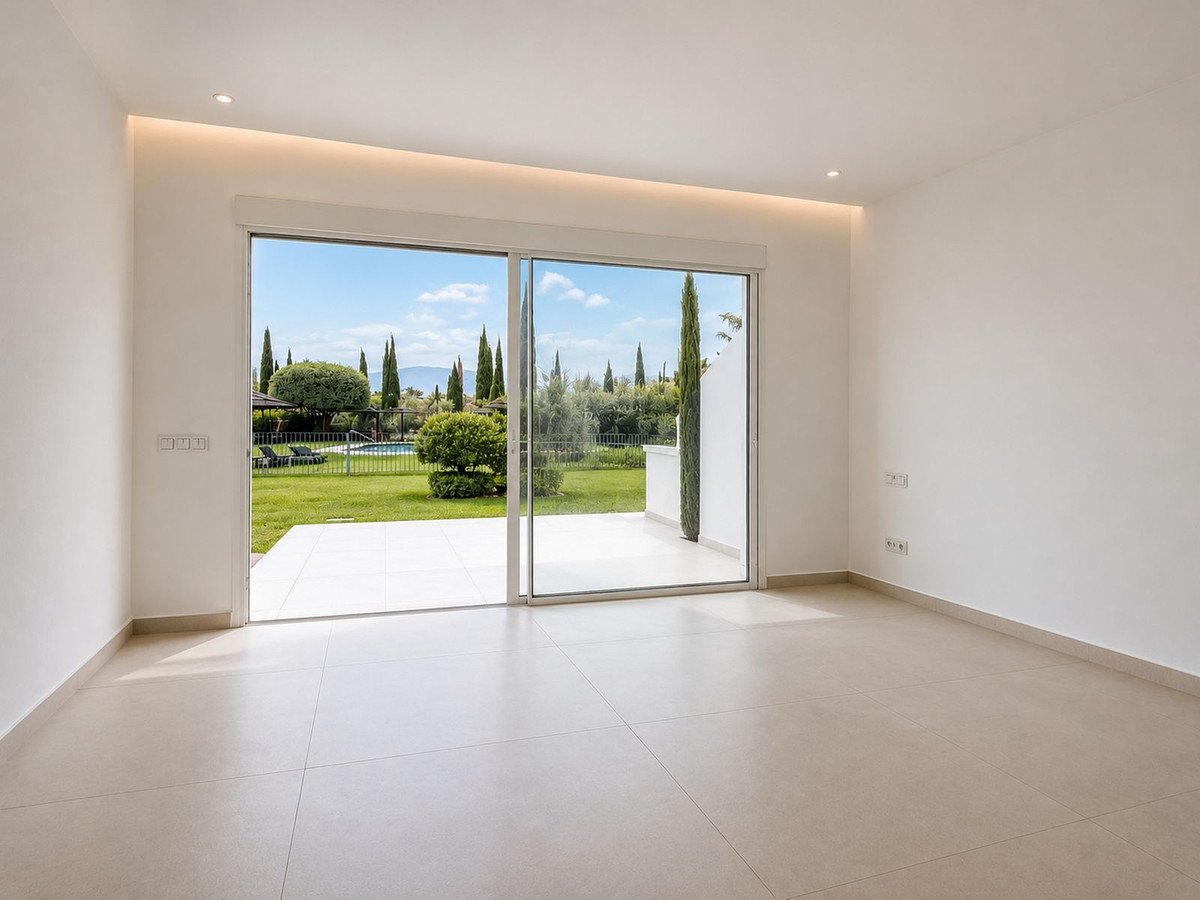 2 Bed Ground Floor Apartment in Los Flamingos in Los Flamingos, Apartment