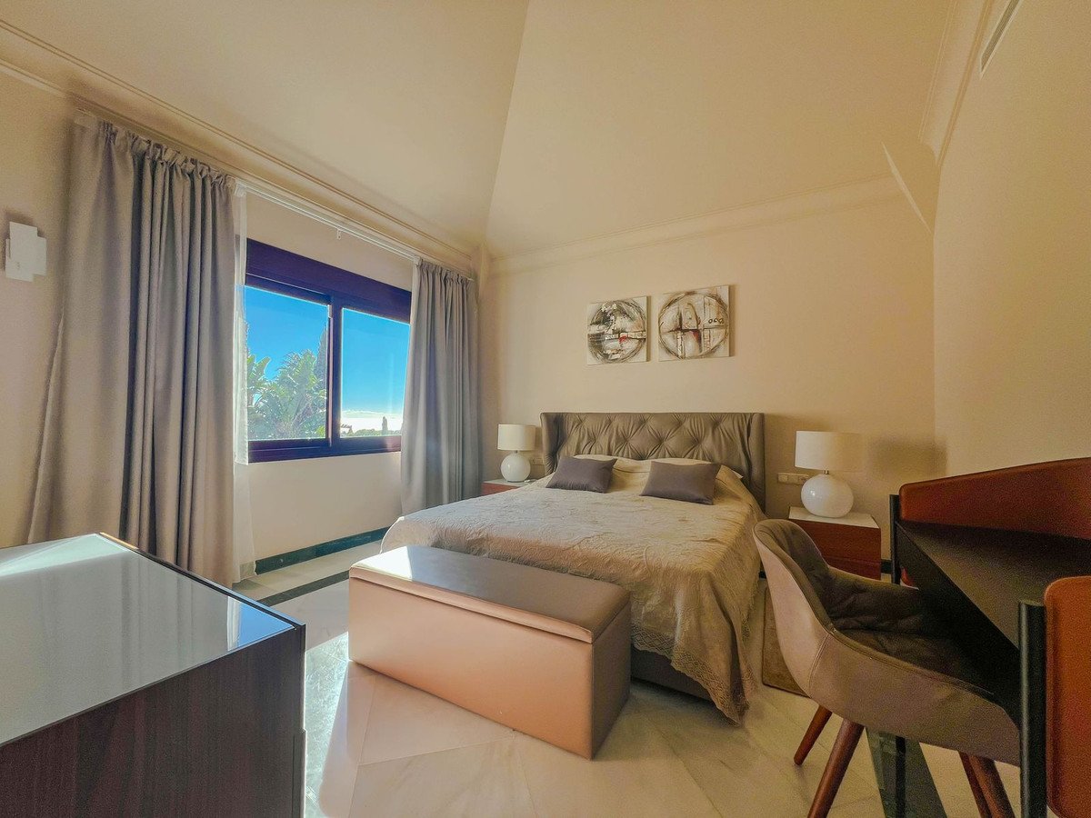 5 Bed Detached Villa in Los Flamingos in Los Flamingos, Detached Villa