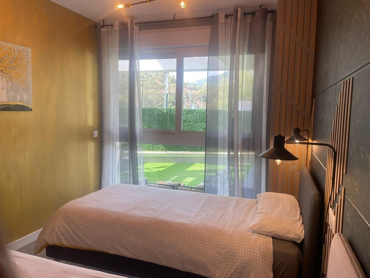 2 Bed Begane Grond Appartement in Benahavís in Benahavís, Appartement