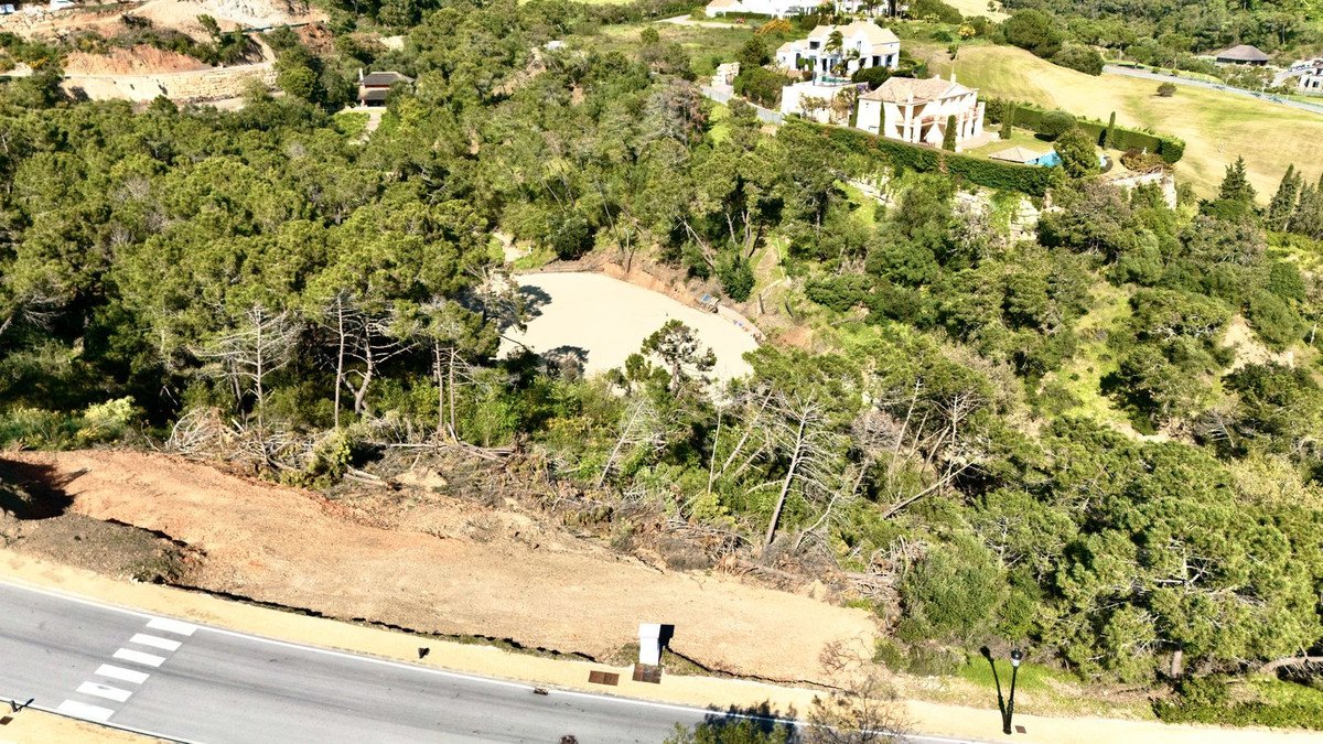 Residential Plot in Benahavís في Benahavís, قطعة أرض سكنية