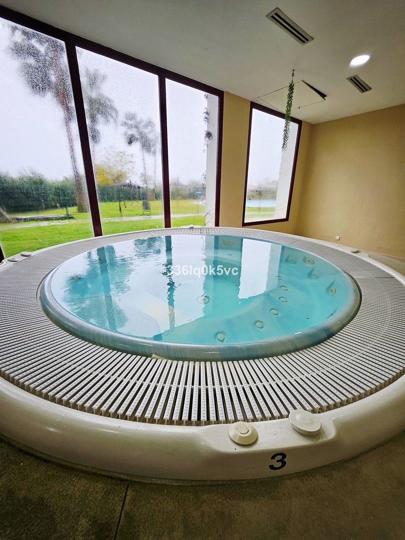 3 Bed Detached Villa in Benahavís in Benahavís, 