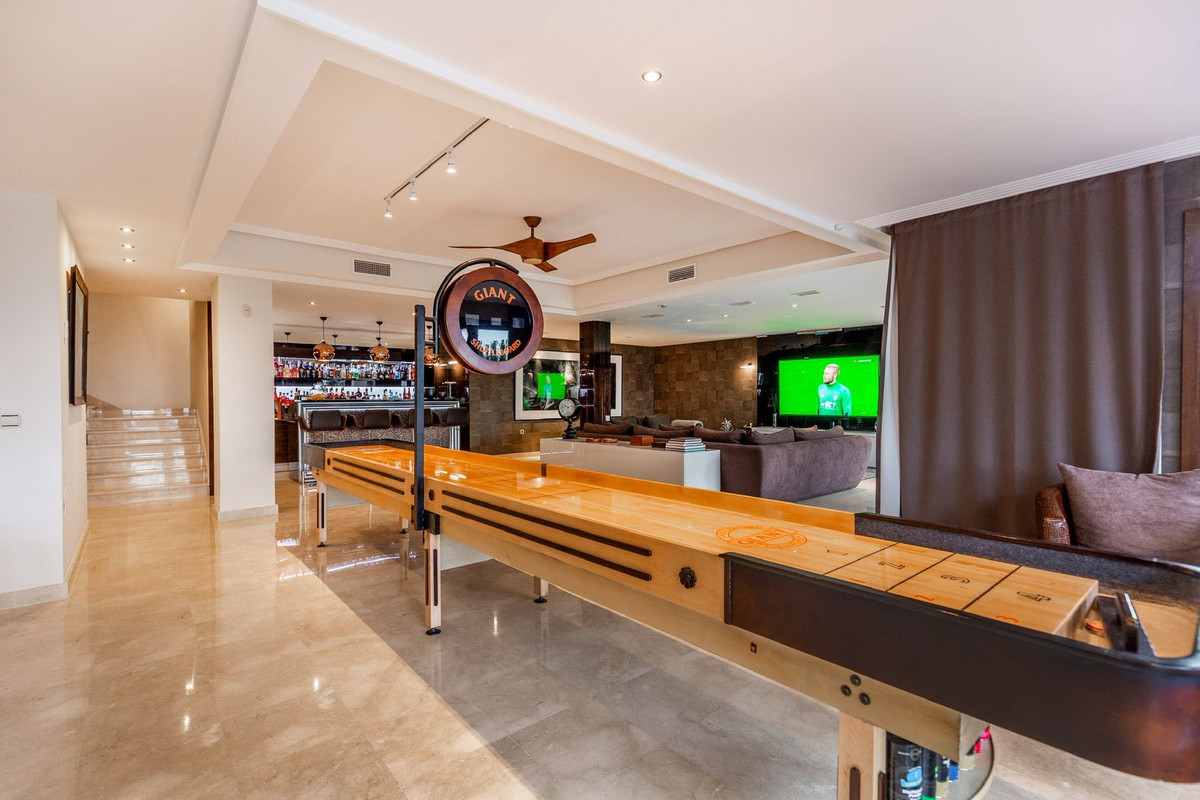 08 photo