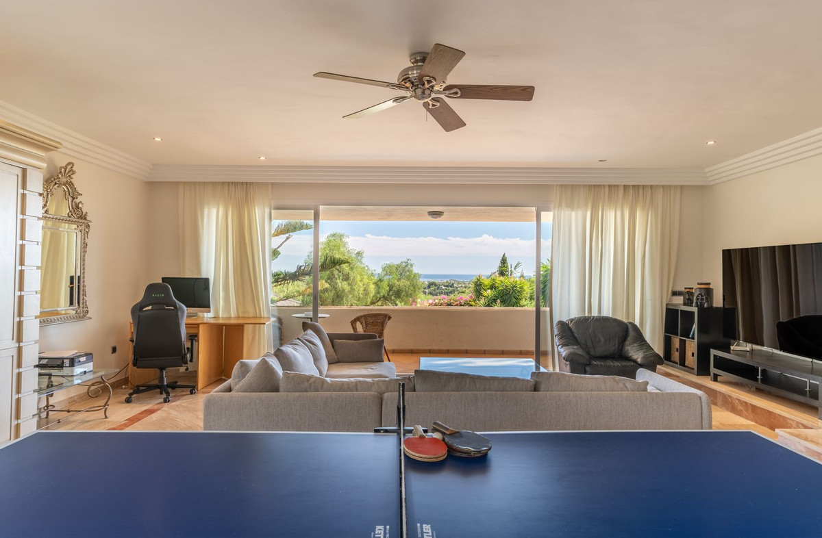 5 Bed Frittstående villa in Benahavís i Benahavís, Frittliggende Villa
