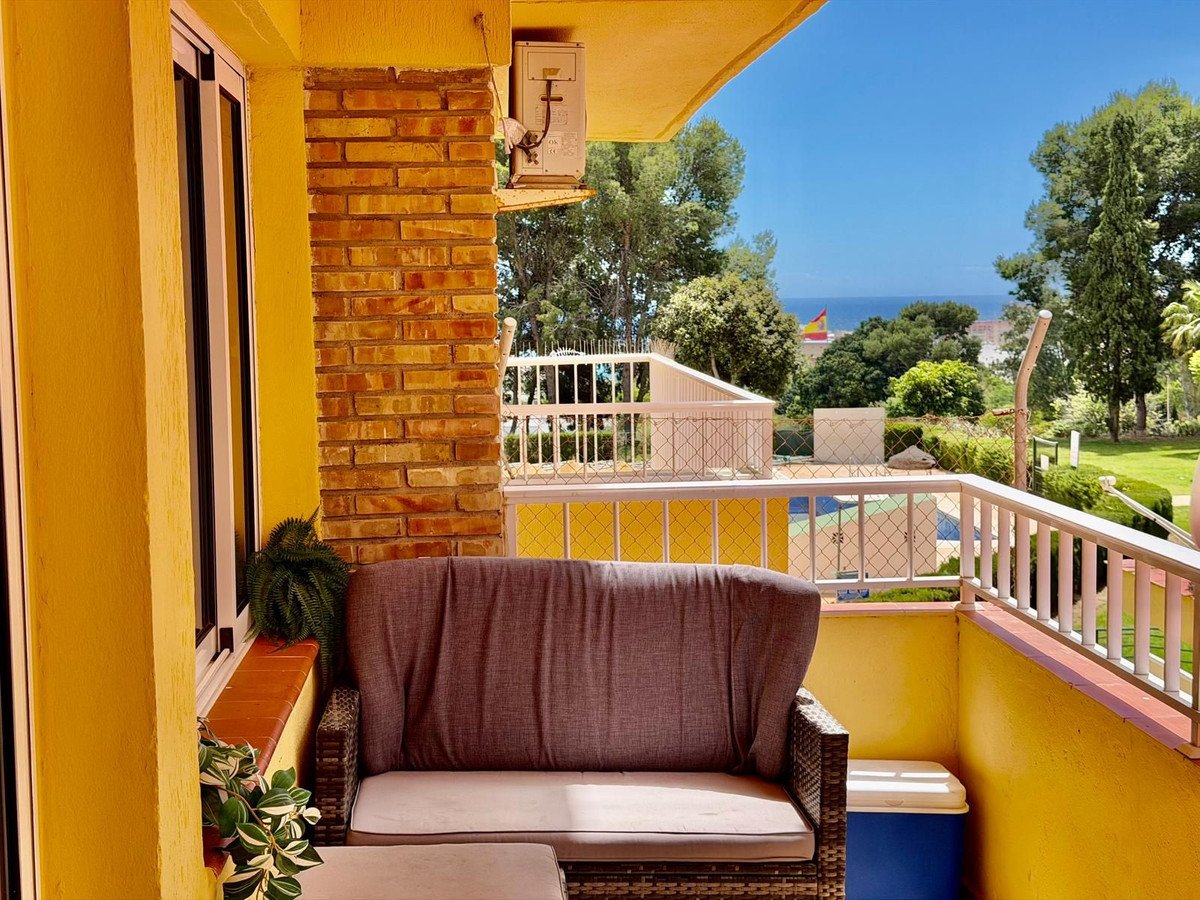 1 Bed Middle Floor Apartment in Benalmadena in Benalmadena — Apartment