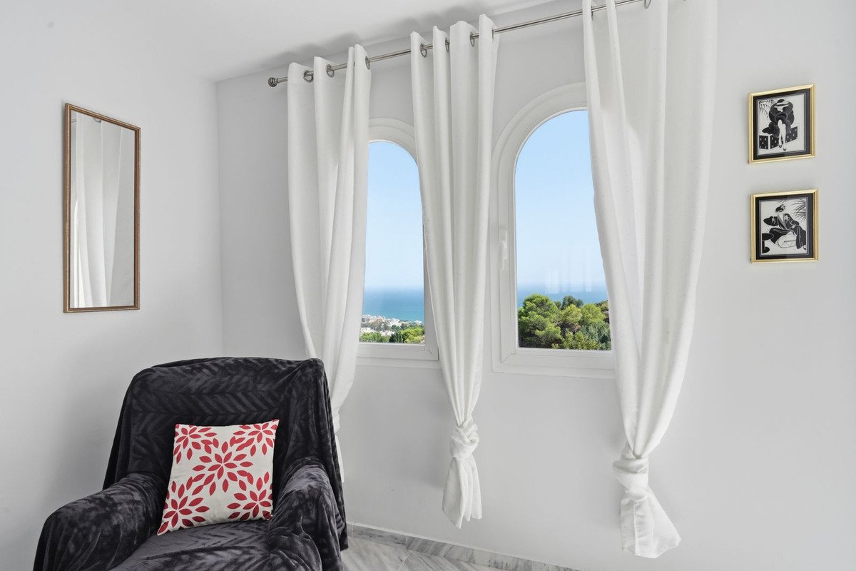 2 Bed Top Floor Apartment in Benalmadena in Benalmadena, Apartment