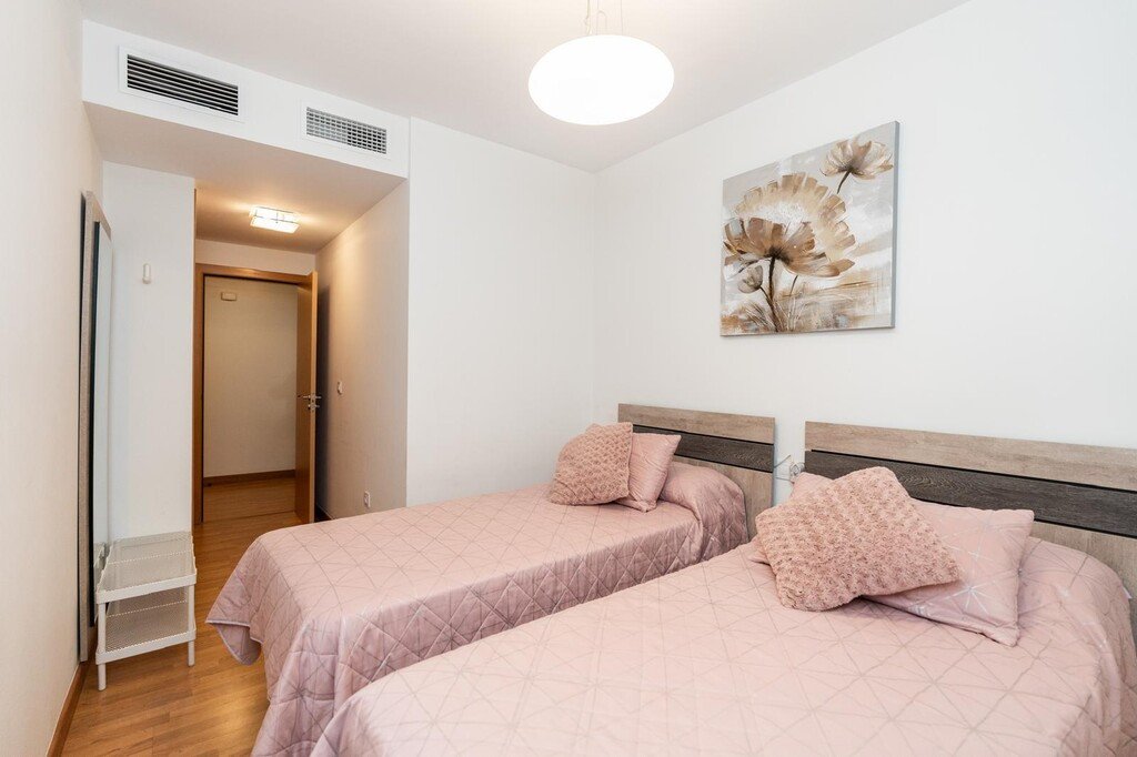 2 Bed Middle Floor Apartment in Benalmadena in Benalmadena — Apartment