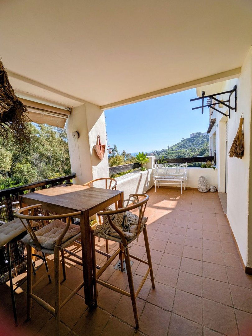 2 Bed Middle Floor Apartment in Benalmadena in Benalmadena, Apartment