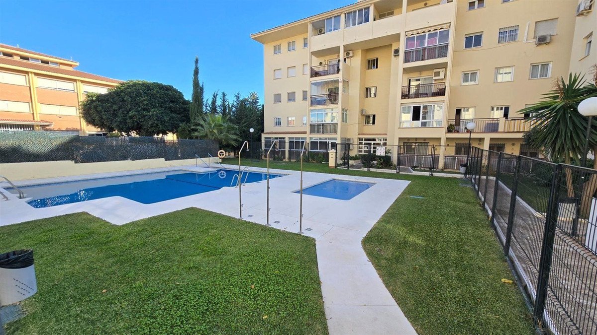 2 Bed Duplex in Arroyo de la Miel في Arroyo de la Miel, 