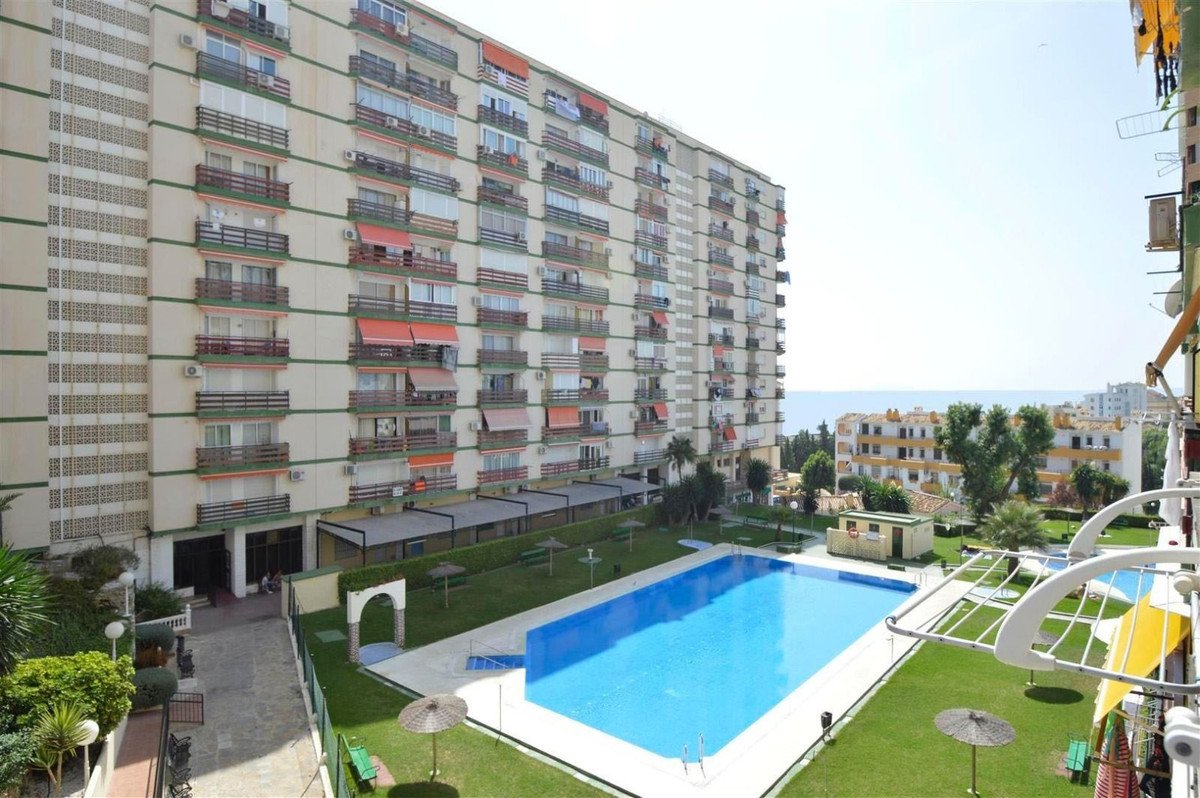 1 Bed Top Floor Apartment in Benalmadena Costa in Benalmadena Costa, Apartment