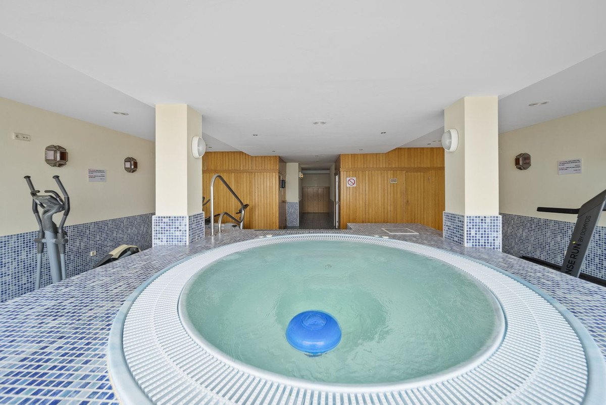 2 Bed Tussenverdieping Appartement in Benalmadena in Benalmadena, Appartement