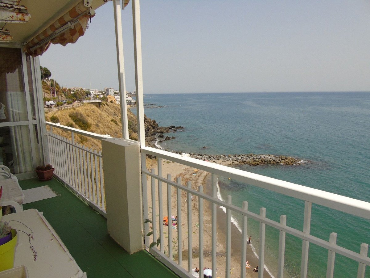 08 photo