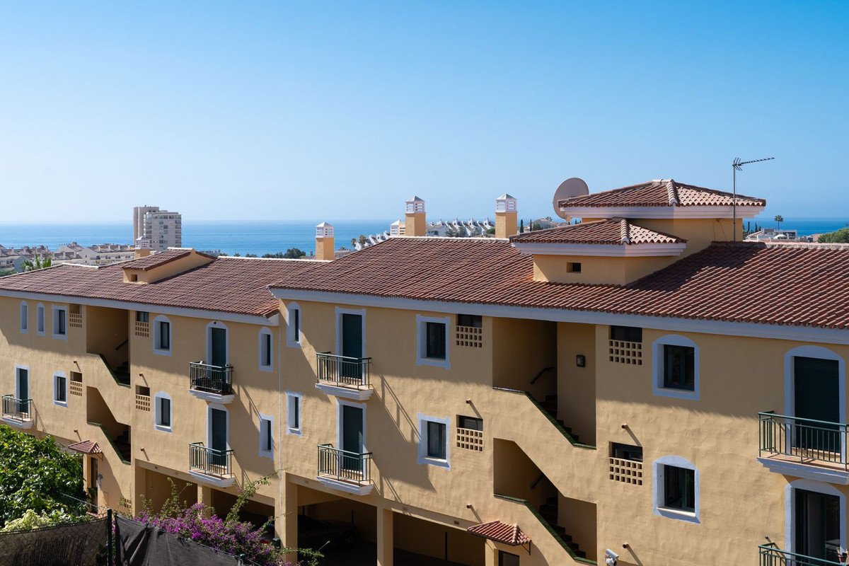 2 Bed Top Floor Apartment in Benalmadena Costa in Benalmadena Costa, Apartment