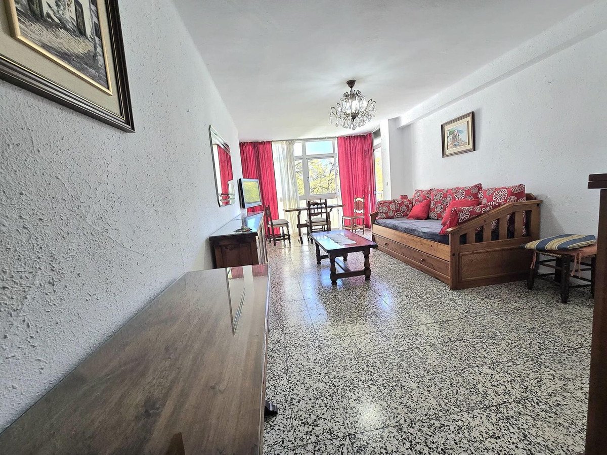 3 Bed شقة في الطابق الأرضي in Benalmadena Costa في Benalmadena Costa, 