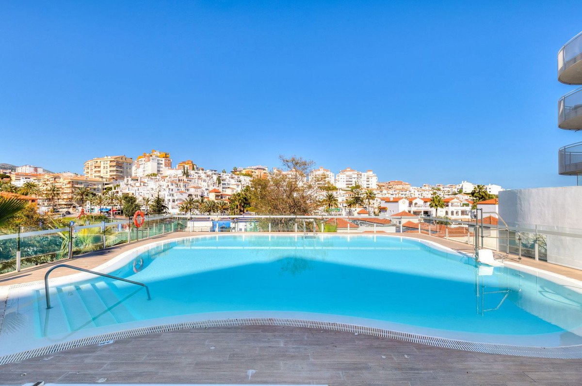 3 Bed شقة في الطابق الأرضي in Benalmadena Costa في Benalmadena Costa, شقة