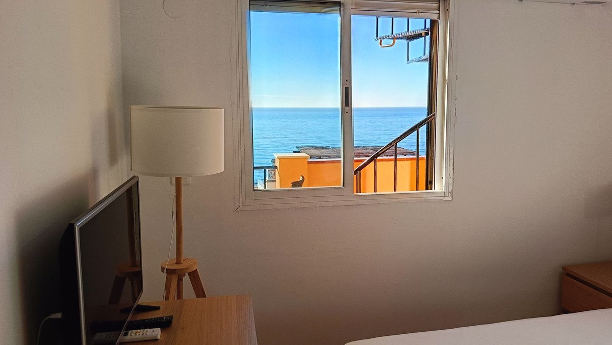 2 Bed بنتهاوس in Carvajal في Benalmadena, بنت هاوس