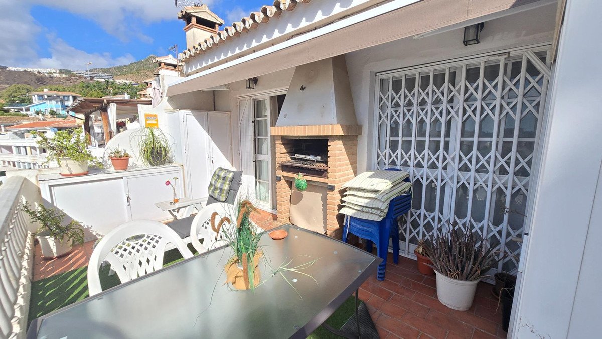 3 Bed بيت مدينة in Benalmadena في Benalmadena, منزل مستقل