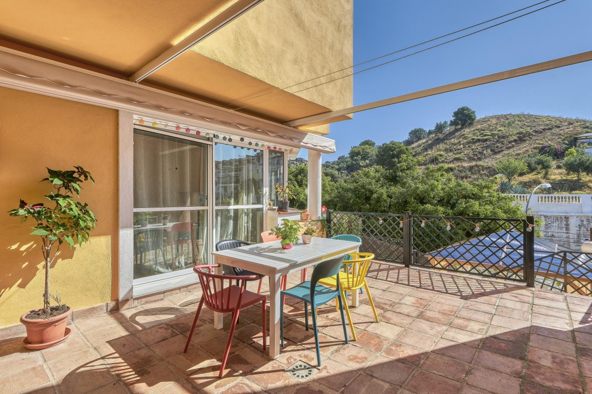 3 Bed Halfvrijstaand Huis in Benalmadena in Benalmadena, Halfvrijstaand Huis