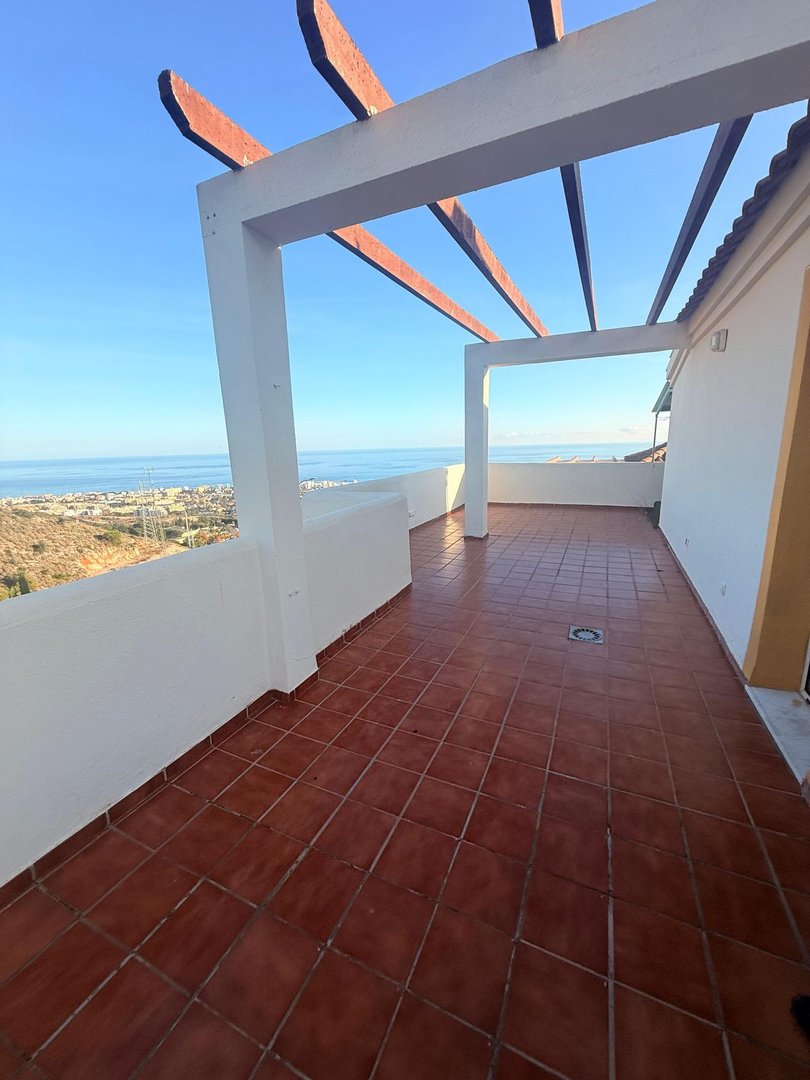 3 Bed Halfvrijstaand Huis in Benalmadena in Benalmadena, Halfvrijstaande woning