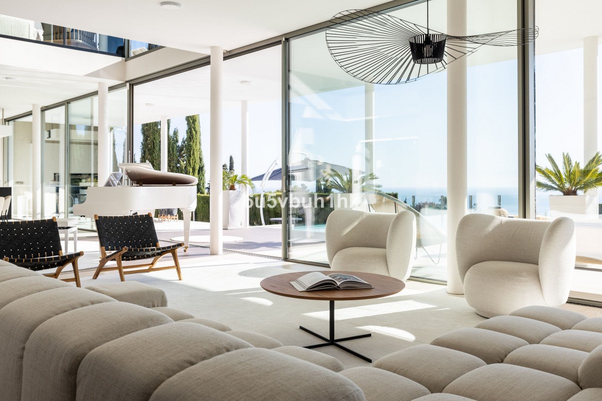 4 Bed فيلا مستقلة in Benalmadena في Benalmadena, 