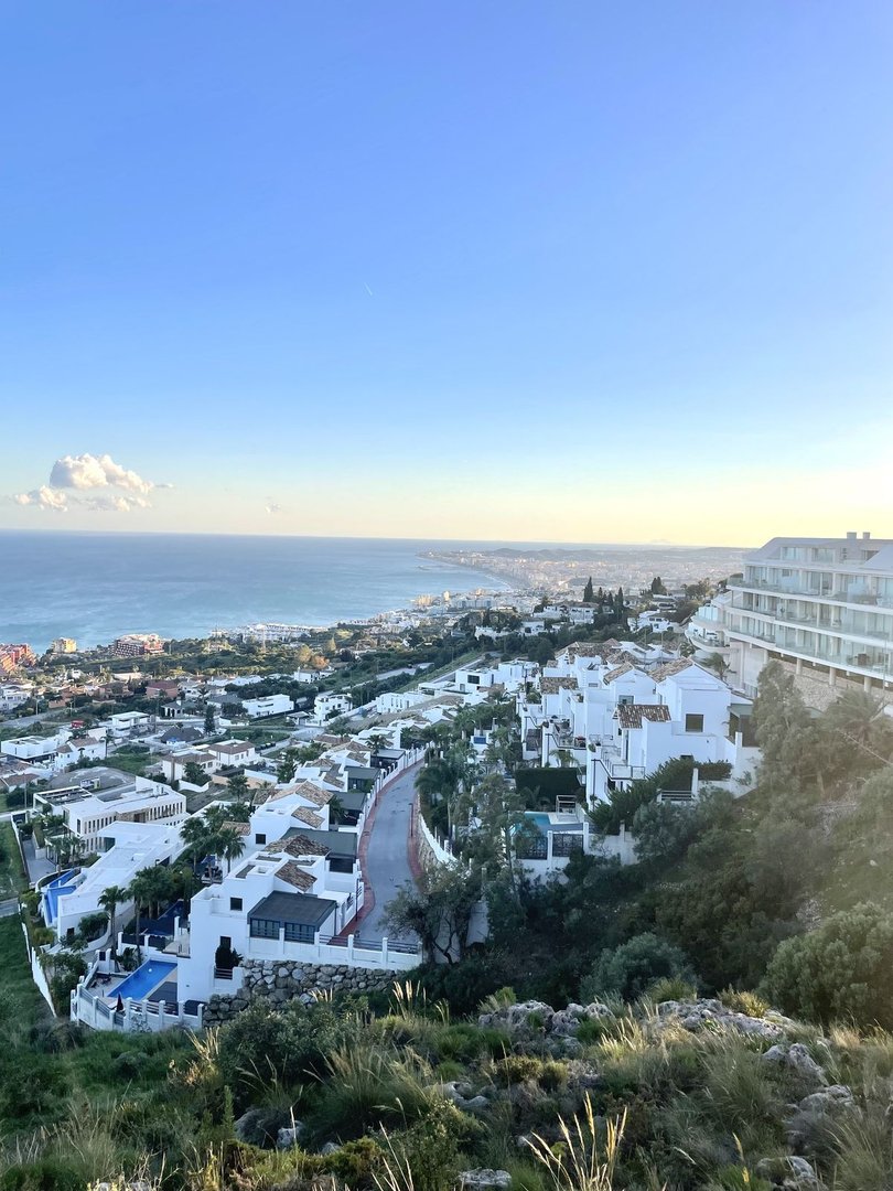 1 Bed شقة في الطابق الأوسط in Benalmadena Pueblo في Benalmadena Pueblo, شقة