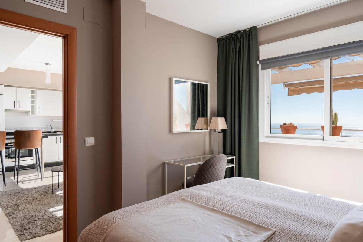 2 Bed Penthouse in Benalmadena Pueblo in Benalmadena Pueblo, 