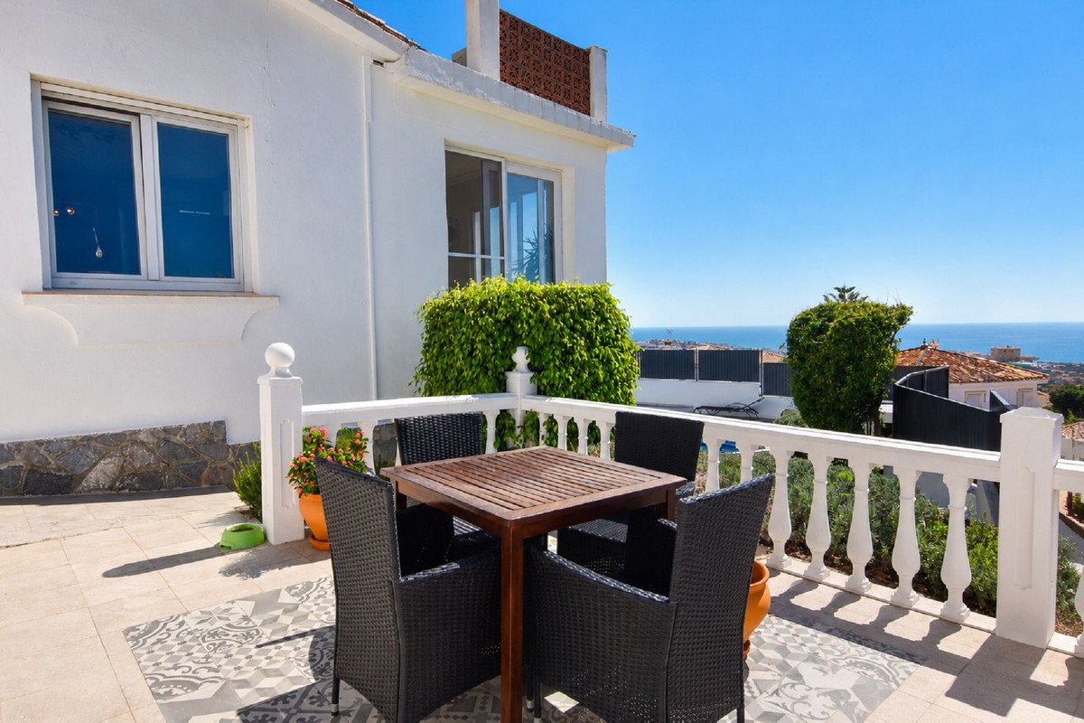 4 Bed Detached Villa in Benalmadena Pueblo in Benalmadena Pueblo, Detached Villa