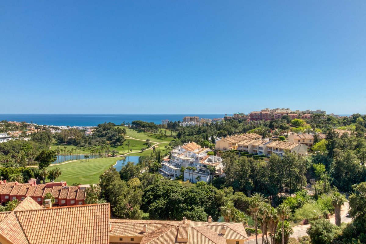 2 Bed Penthouse in Benalmadena in Benalmadena — Penthouse