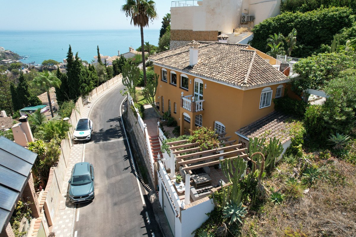 30 photo