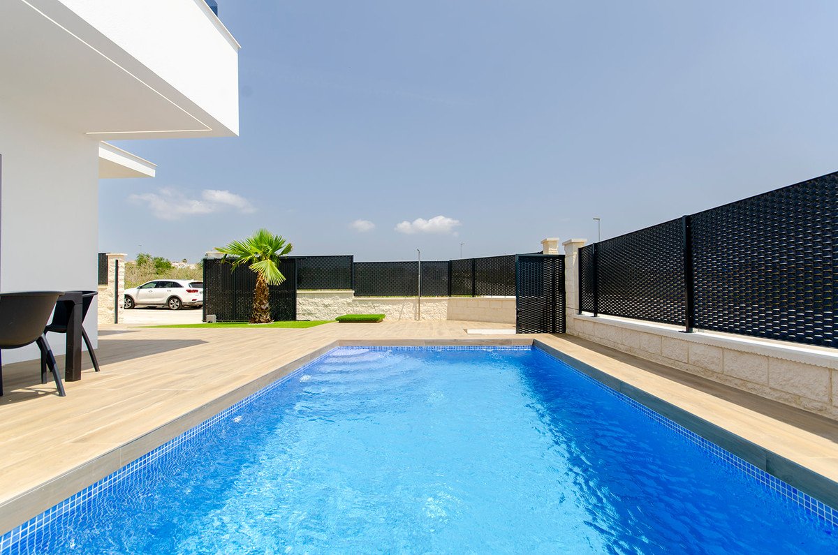 3 Bed New Development in Vista Bella Golf في Vista Bella Golf, تطوير جديد