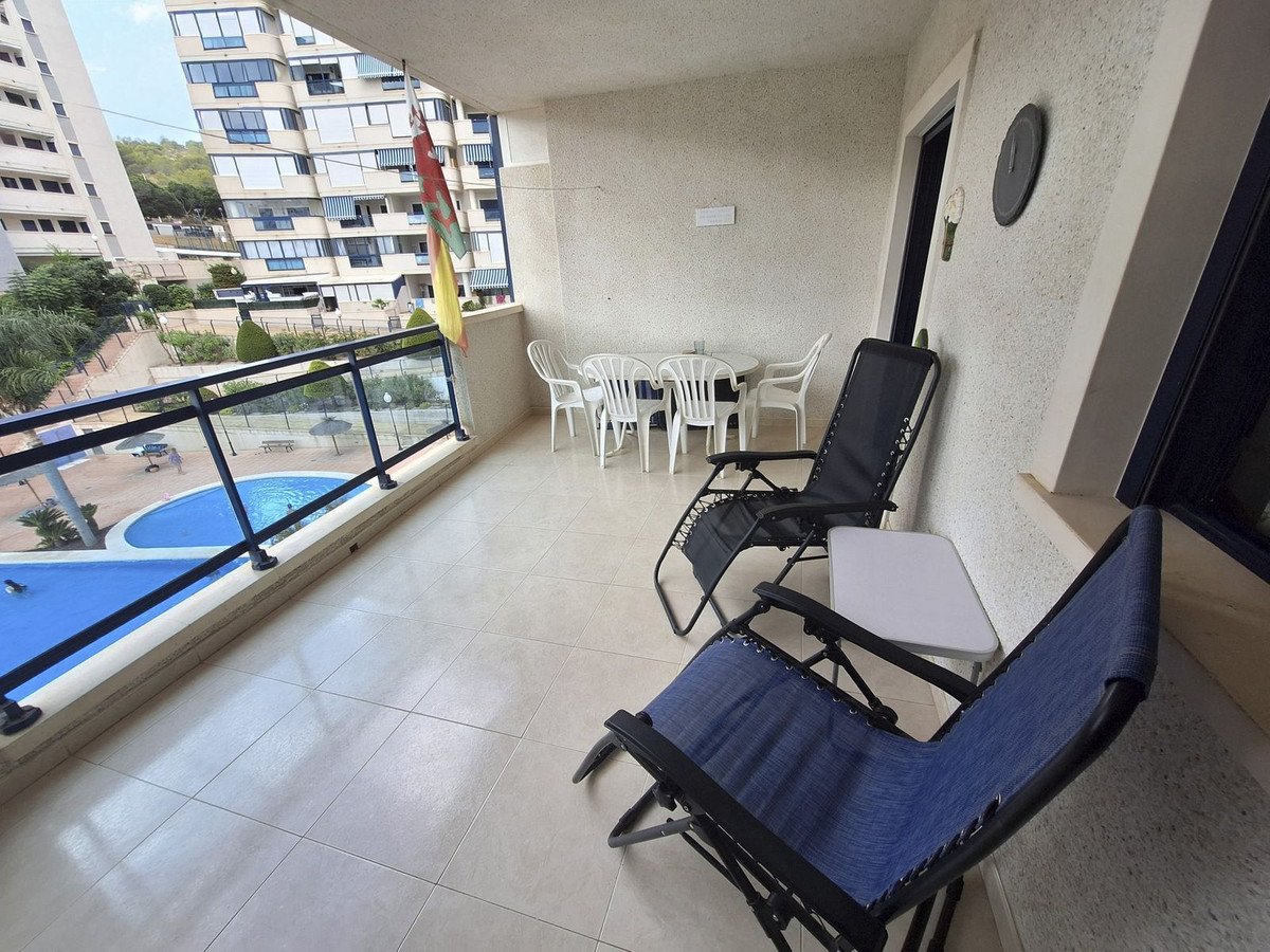 2 Bed Middle Floor Apartment in La Cala de Villajoyosa in La Cala de Villajoyosa, Apartment