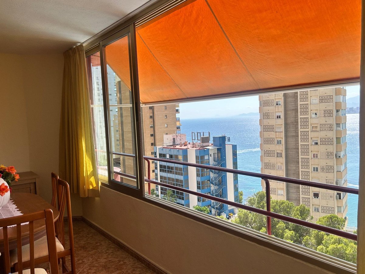3 Bed Middle Floor Apartment in Benidorm in Benidorm, Apartment
