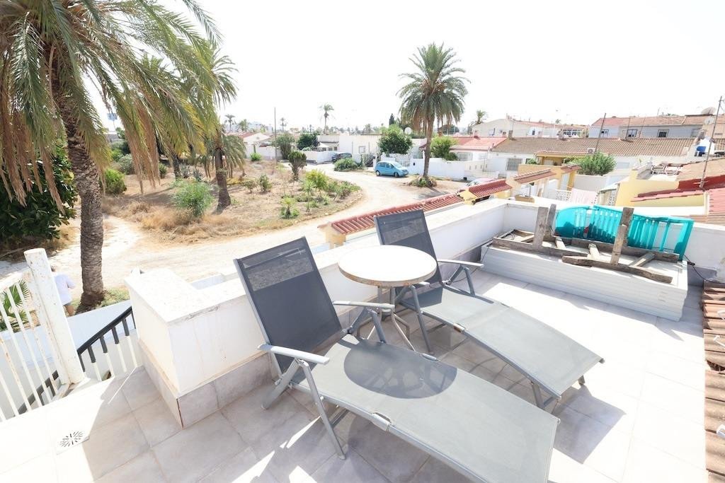 3 Bed Bungalow in La Siesta