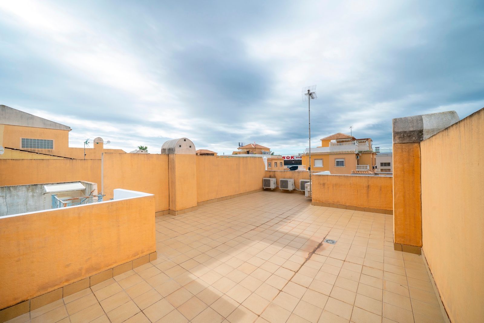 2 Bed بيت مدينة in Ciudad Quesada في Ciudad Quesada, بيت مدينة