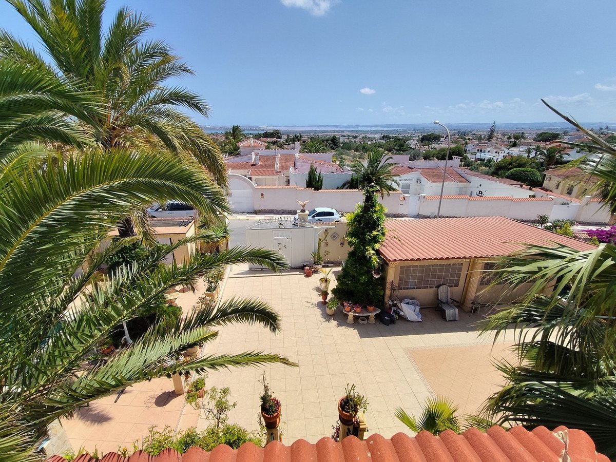 3 Bed Detached Villa in Ciudad Quesada in Ciudad Quesada, Detached Villa