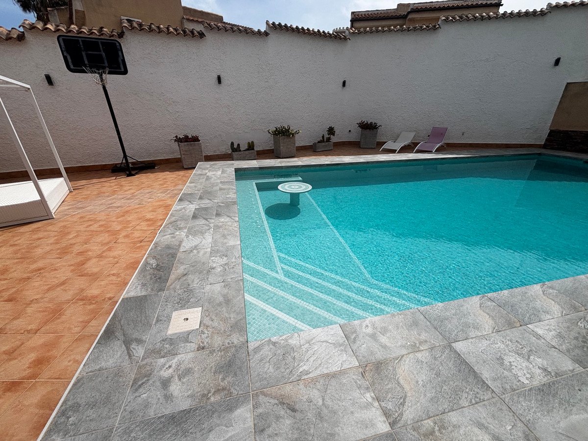 4 Bed Vrijstaande Villa in Ciudad Quesada in Ciudad Quesada, 