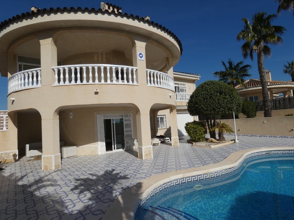 4 Bed Detached Villa in Ciudad Quesada in Ciudad Quesada, Detached Villa