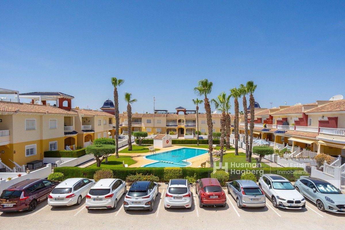 2 Bed Townhouse in Dona Pepa in Dona Pepa, Townhouse