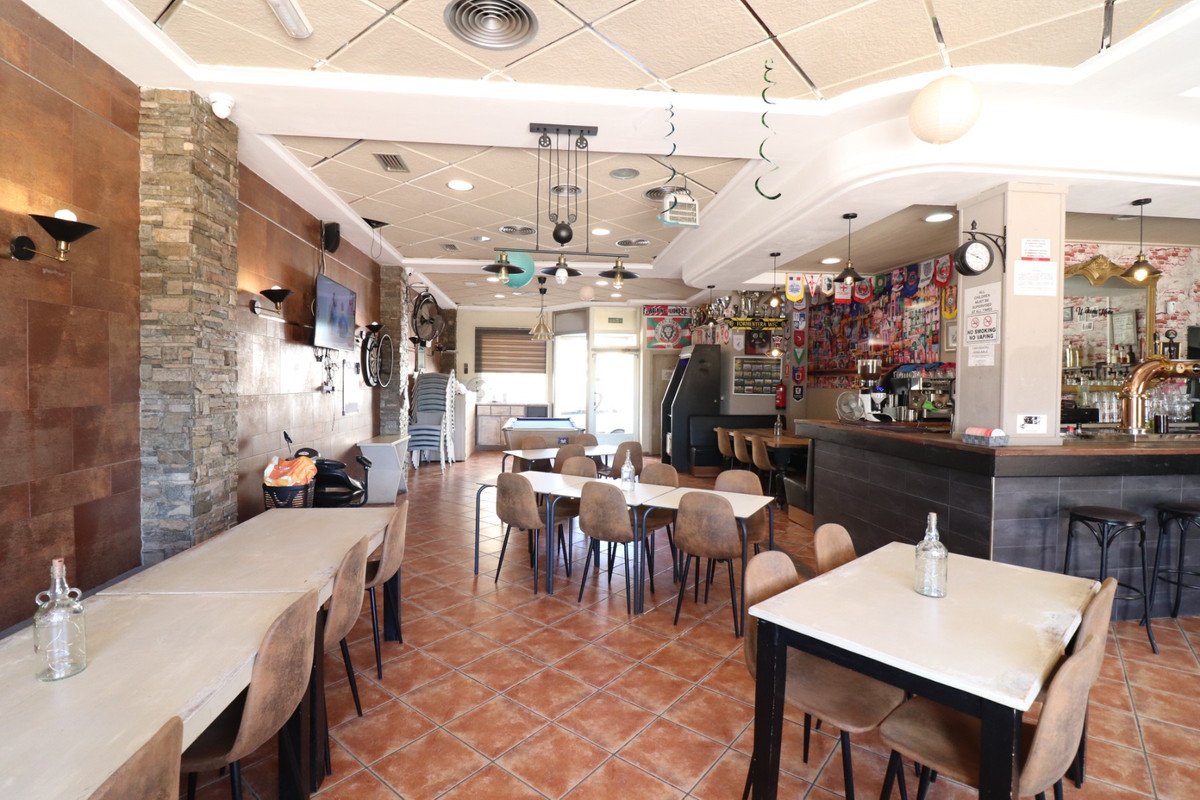 Property in Formentera del Segura في Formentera del Segura — 