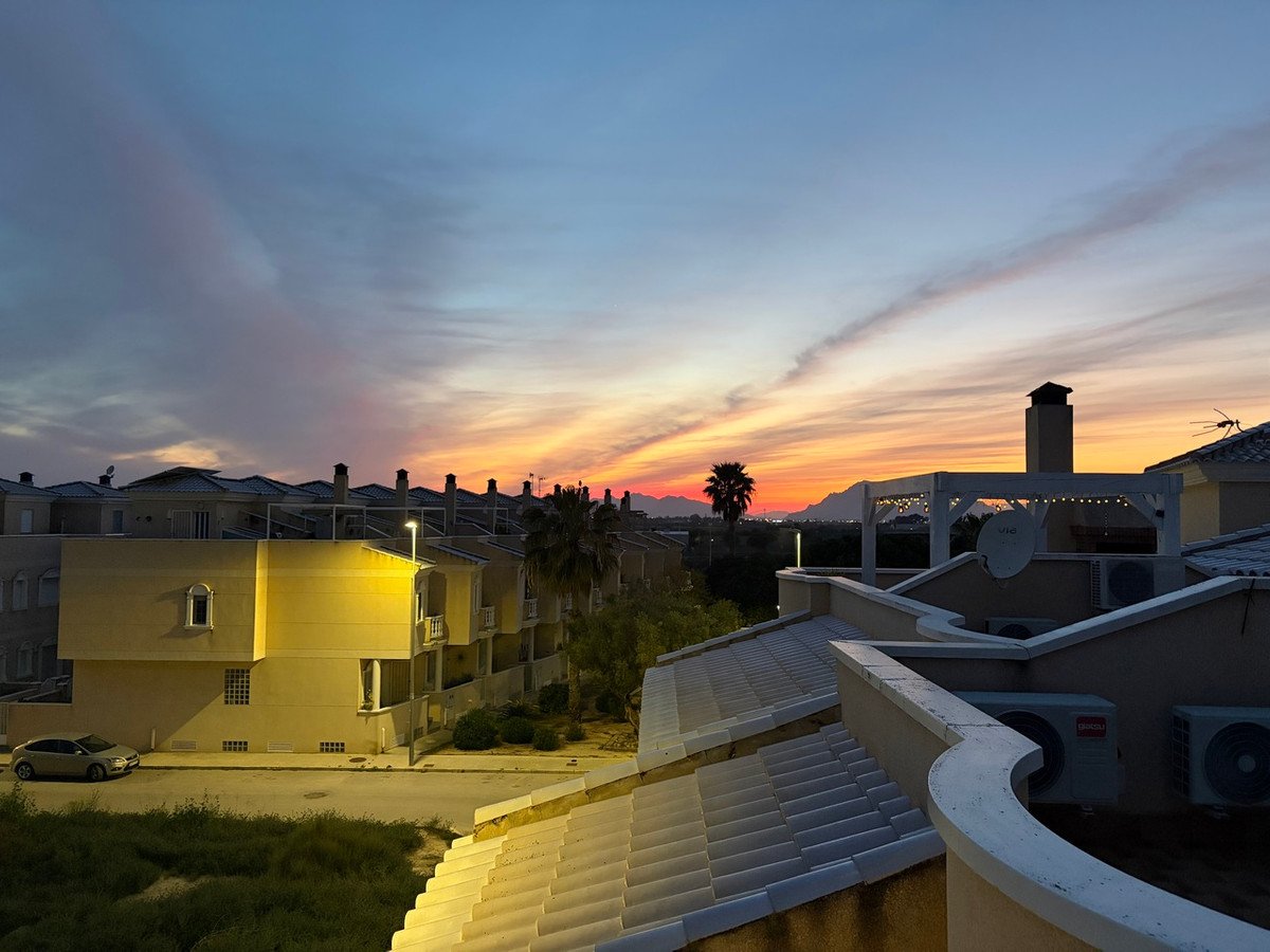 3 Bed Townhouse in Heredades in Heredades, Townhouse