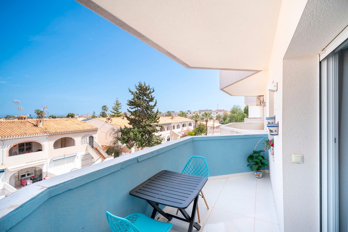 1 Bed Middle Floor Apartment in Cabo Roig in Cabo Roig, Apartment