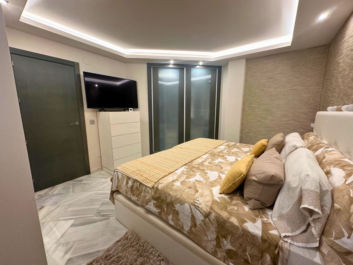 2 Bed Ground Floor Apartment in Calahonda in Calahonda — Apartment